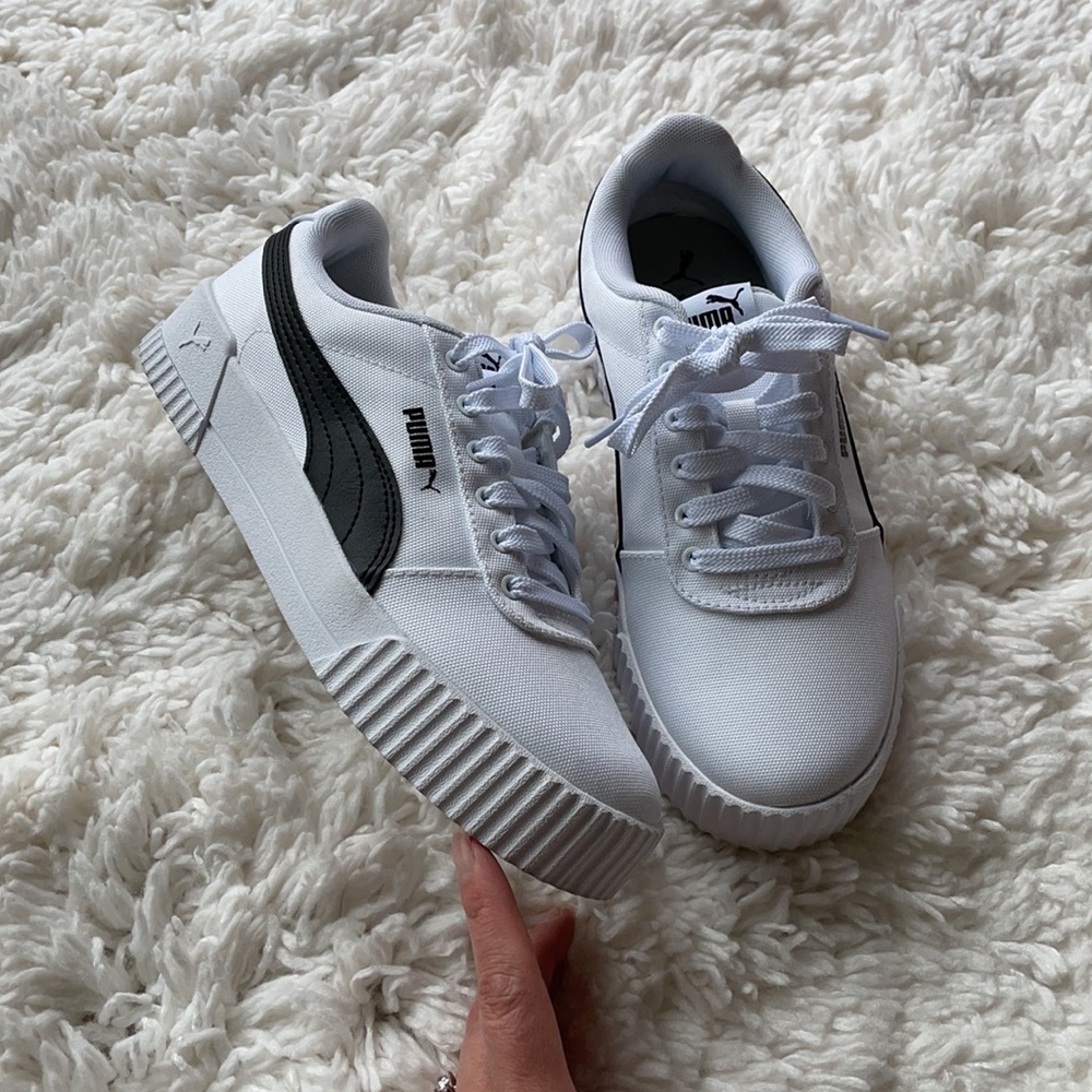 Puma | Carina Canvas Sneakers